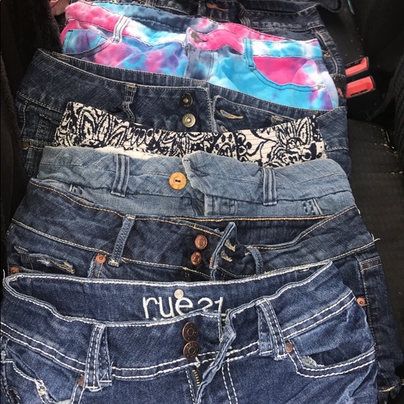 Stuff - Picture 6 of 8